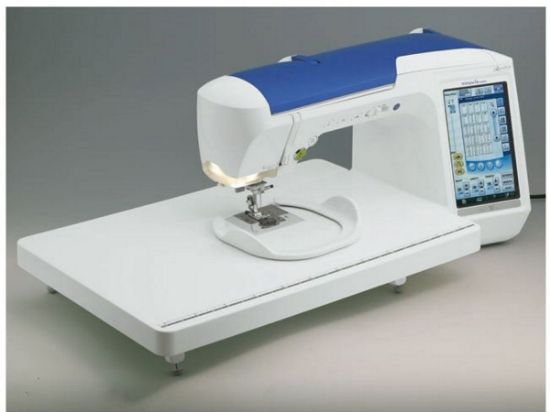 Picture of Brother Wide Table and Free Motion Grip TFM3