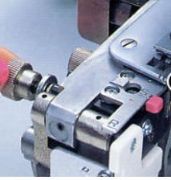 Adjustable cutting width