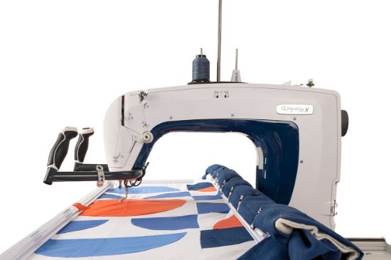Picture of Grace 16X Longarm Quilting Machine and Cutie Tabletop Fabric Frame