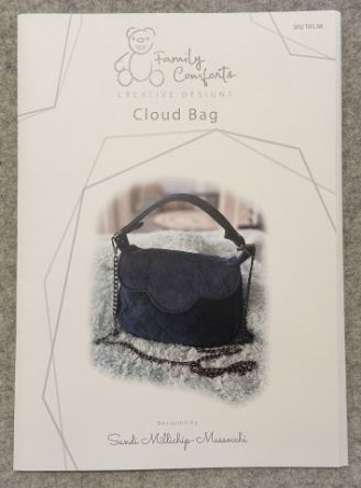 Picture of Cloud Bag with Sandi Millichip-Massocchi 01-02-25