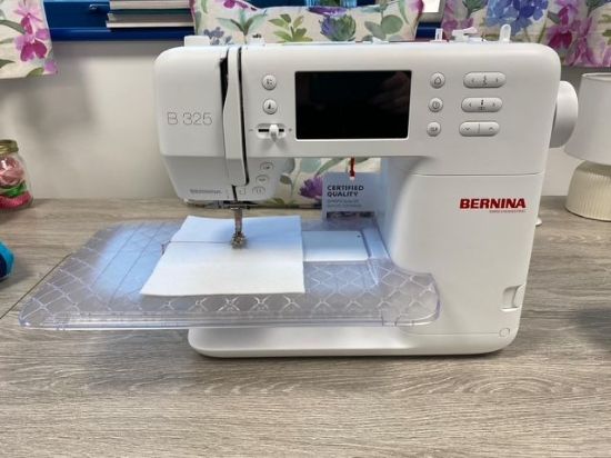 Bernina 325