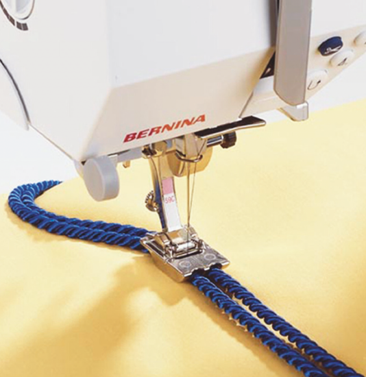 bernina-4-6mm-double-cord-foot-59c